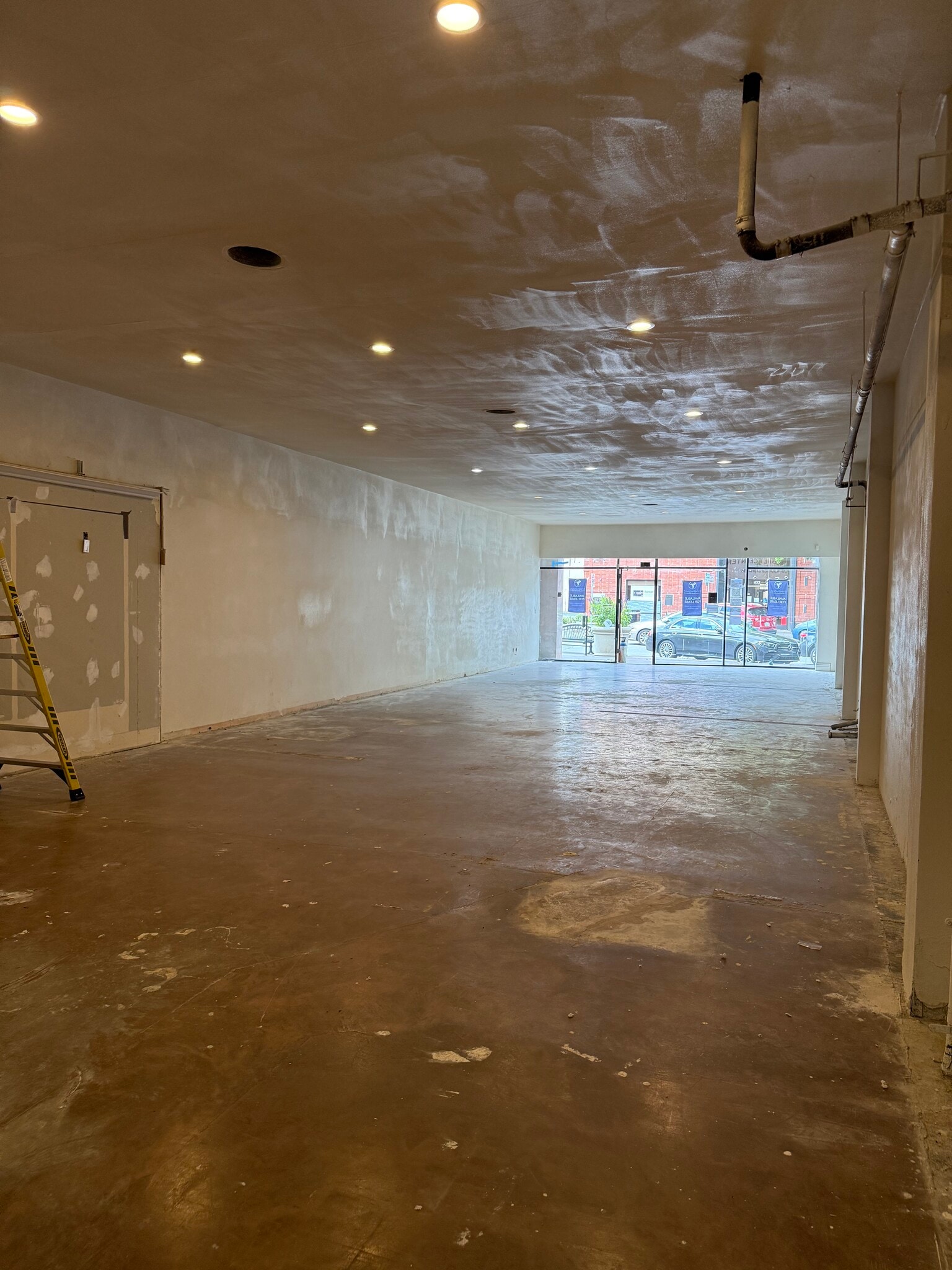 633-637 Laurel St, San Carlos, CA for lease Building Photo- Image 1 of 2