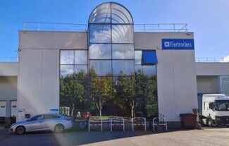 Plus de détails pour 12 Avenue Gutenberg, Bussy-Saint-Georges - Industriel à louer