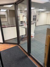 511-515 Thornhill Dr, Carol Stream, IL à louer Photo intérieure- Image 2 de 5