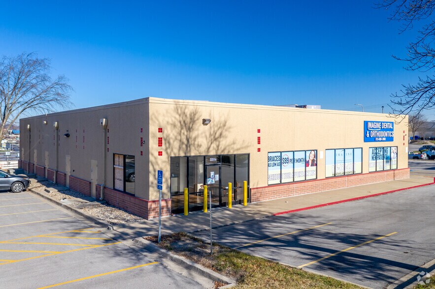 4600 S Noland Rd, Independence, MO à vendre - Photo principale - Image 1 de 7