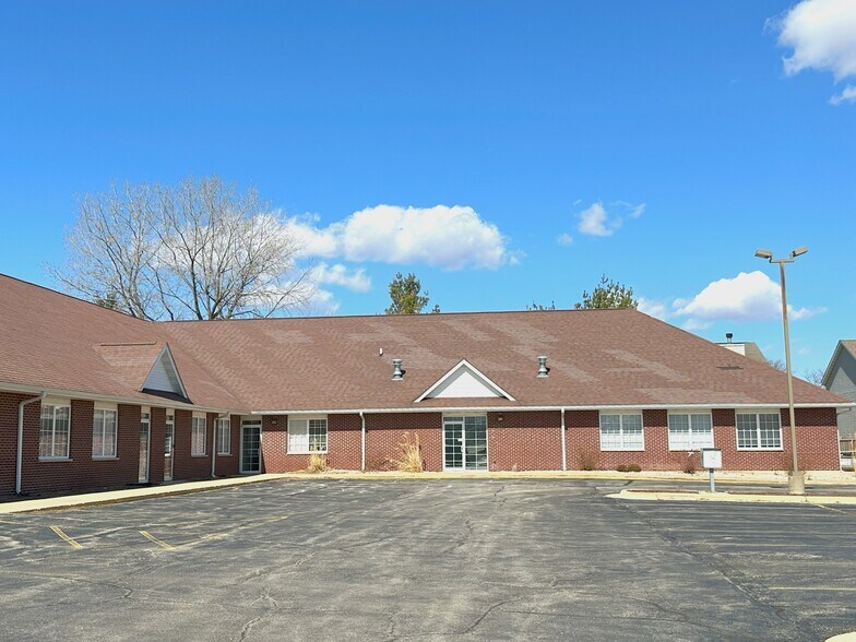 7264-7282 Argus Dr, Rockford, IL for sale - Building Photo - Image 3 of 9