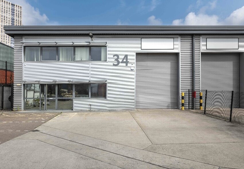 Telford Way, London for lease - Building Photo - Image 1 of 2