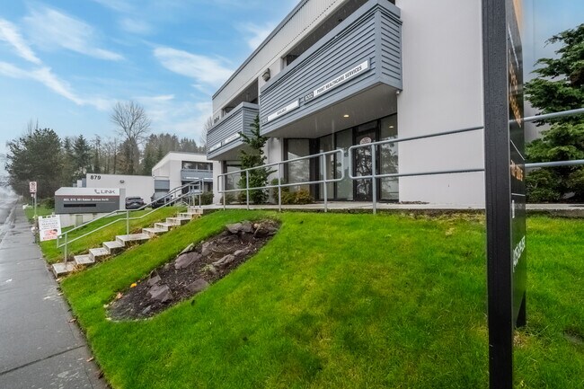 More details for 901 Rainier Ave N, Renton, WA - Office for Lease