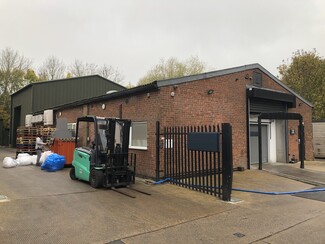 Plus de détails pour 8 Pillings Rd, Oakham - Industriel à vendre