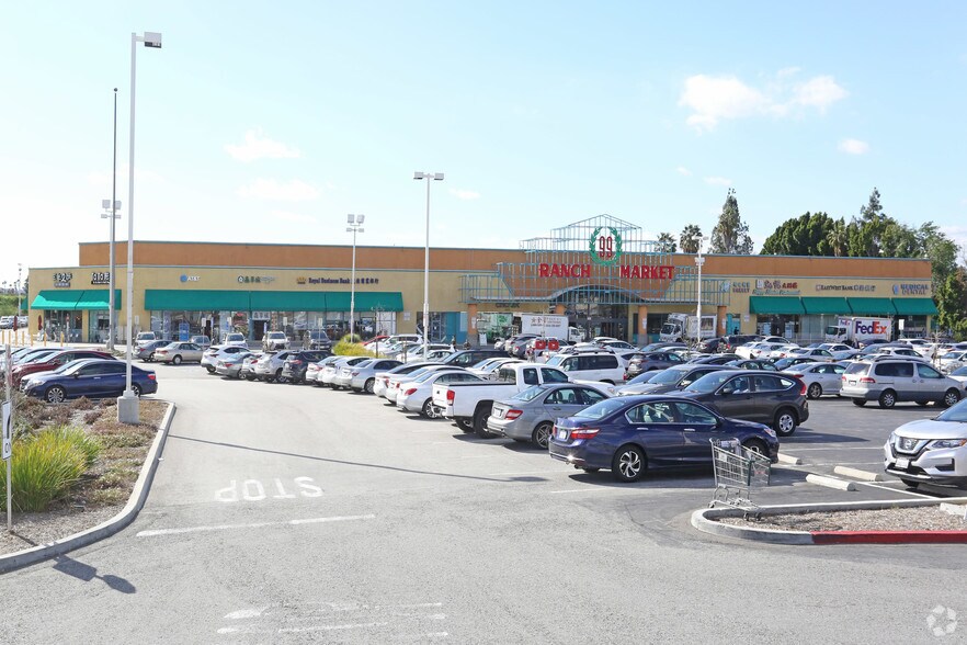 1015 Nogales St, Rowland Heights, CA à louer - Photo du bâtiment - Image 2 de 5