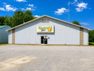 More details for 3220 S Hwy 32, El Dorado Springs, MO - Sports & Entertainment for Sale