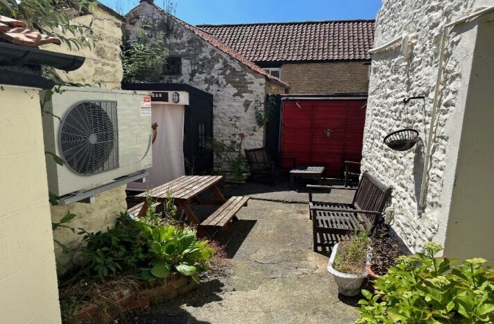 11 Market Pl, Kirkbymoorside à vendre - Photo du bâtiment - Image 2 de 7