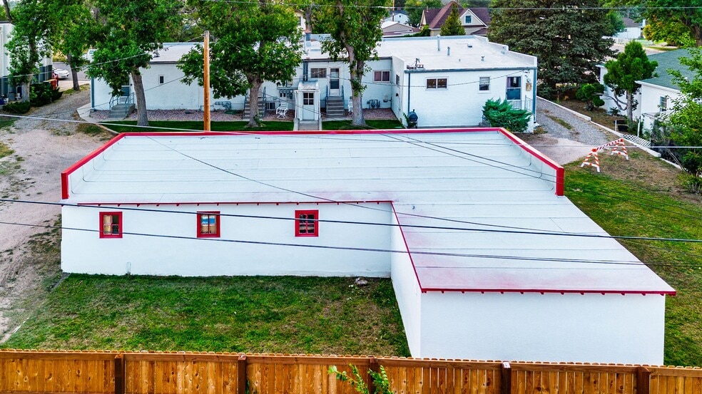 404 10th St, Wheatland, WY à vendre - Photo du bâtiment - Image 3 de 37