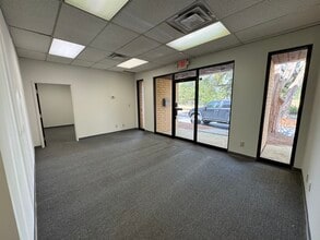 4025 Pleasantdale Rd, Doraville, GA à louer Photo intérieure- Image 2 de 15