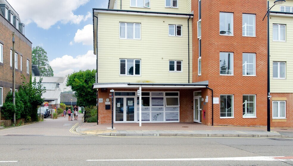 St. Georges Walk, Waterlooville à louer - Photo du bâtiment - Image 3 de 4