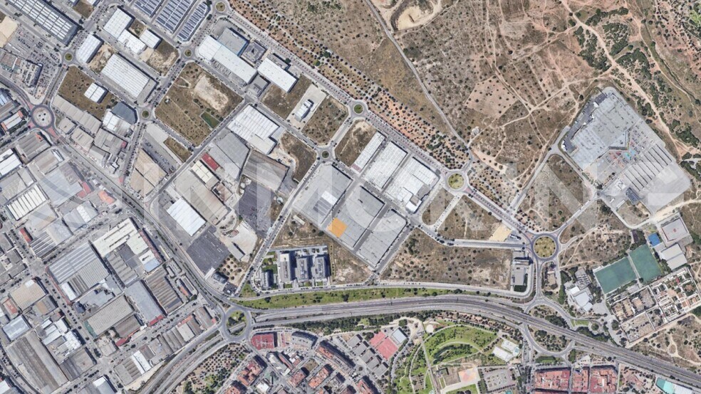 Industriel dans Paterna, Valencia à louer - Aérien - Image 2 de 3