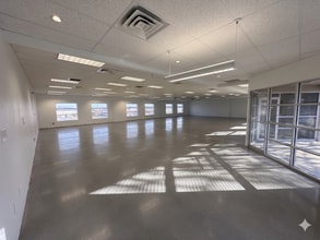 470 S Andrews Ave, Pompano Beach, FL for lease Interior Photo- Image 1 of 4