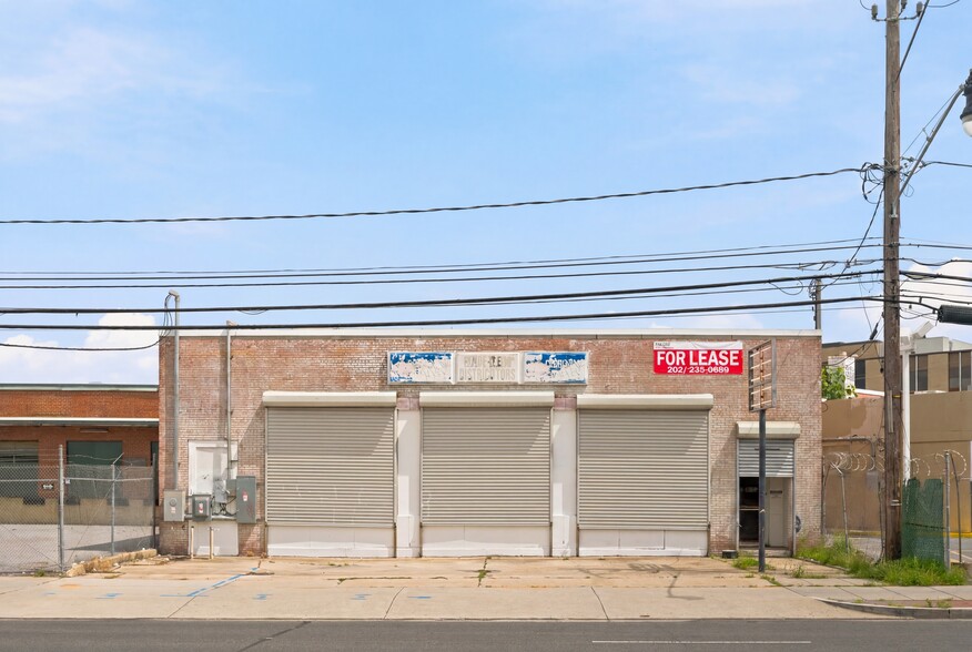 931 Brentwood Rd NE, Washington, DC à louer - Photo du bâtiment - Image 1 de 26