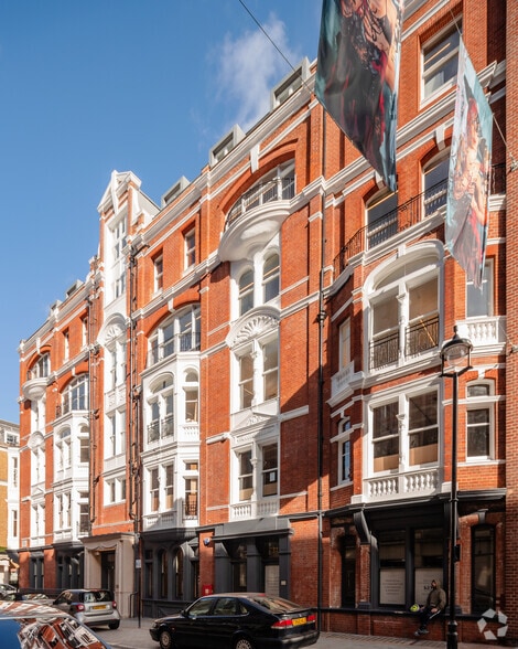 31-34 Cork St, London for lease - Building Photo - Image 3 of 3