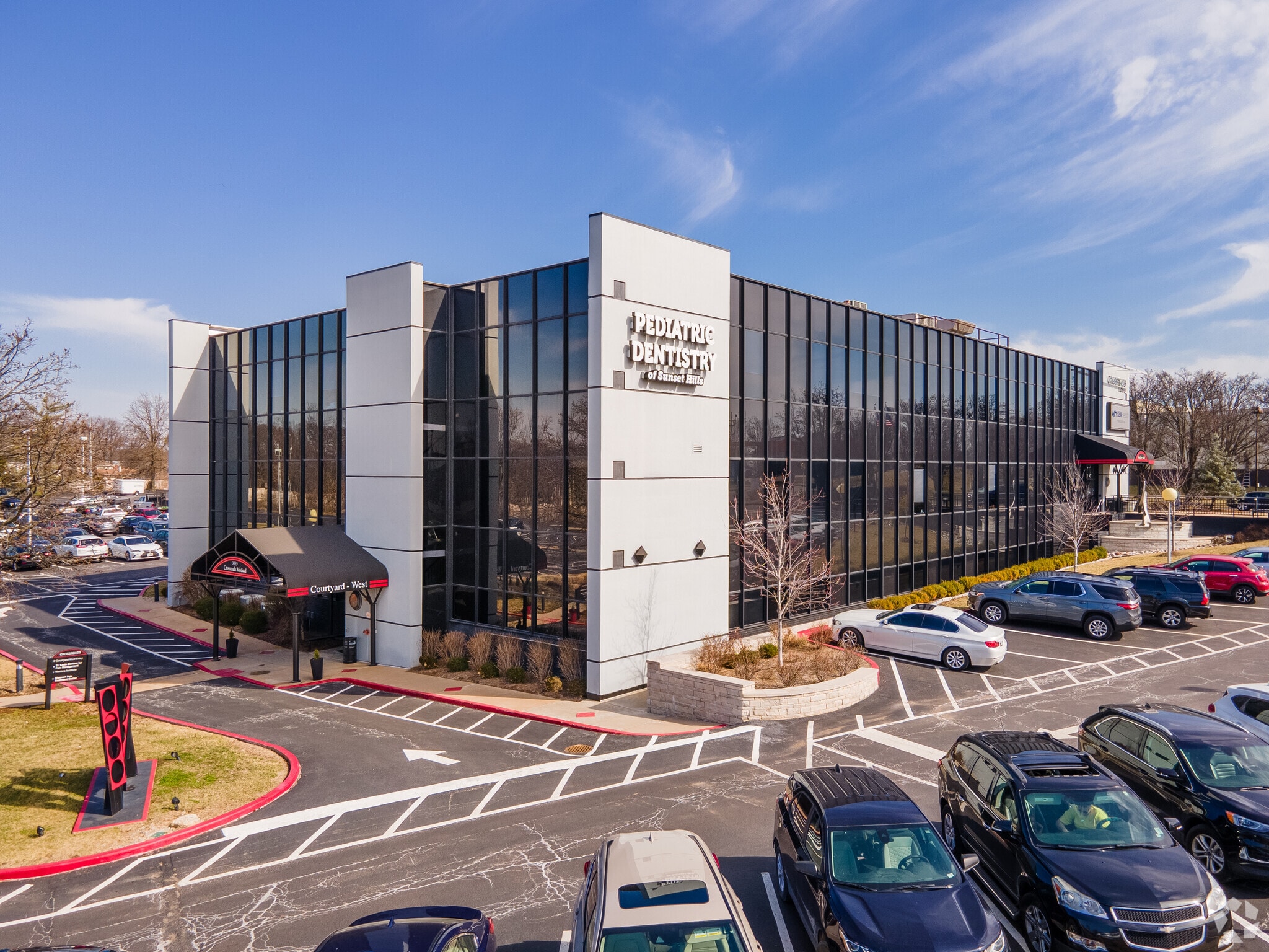 3555 Sunset Office Dr, Sunset Hills, MO for lease Building Photo- Image 1 of 5