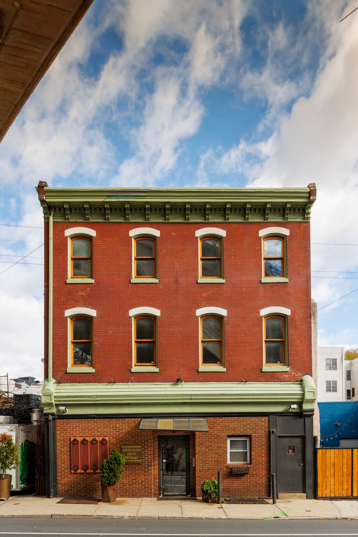 4457 Main St, Philadelphia, PA for lease Building Photo- Image 1 of 30