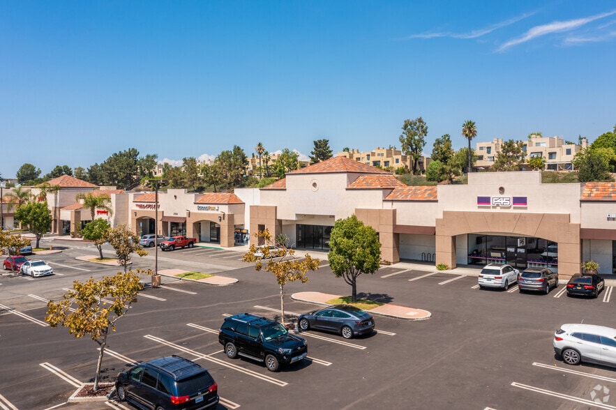 27785-27865 Santa Margarita Pky, Mission Viejo, CA for lease - Building Photo - Image 2 of 5