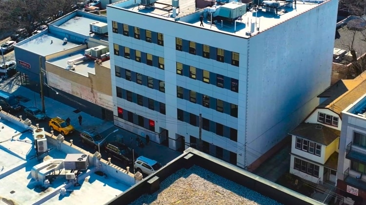 1660-1664 E 14th St, Brooklyn, NY à louer - Photo du bâtiment - Image 2 de 5