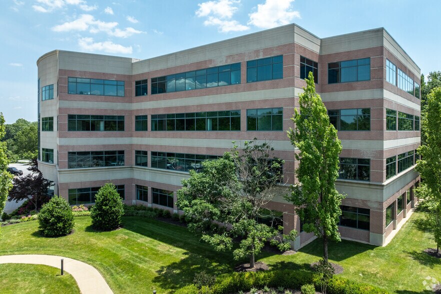 6940 Columbia Gateway Dr, Columbia, MD à louer - Photo du bâtiment - Image 2 de 5