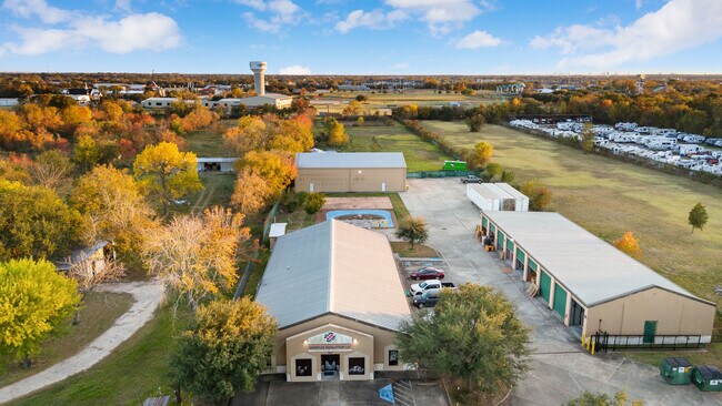 Plus de détails pour 207 W Archer Rd, Baytown, TX - Industriel à vendre