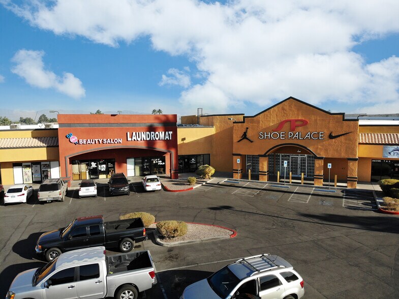 4440 E Washington Ave, Las Vegas, NV à vendre - Photo du bâtiment - Image 3 de 19