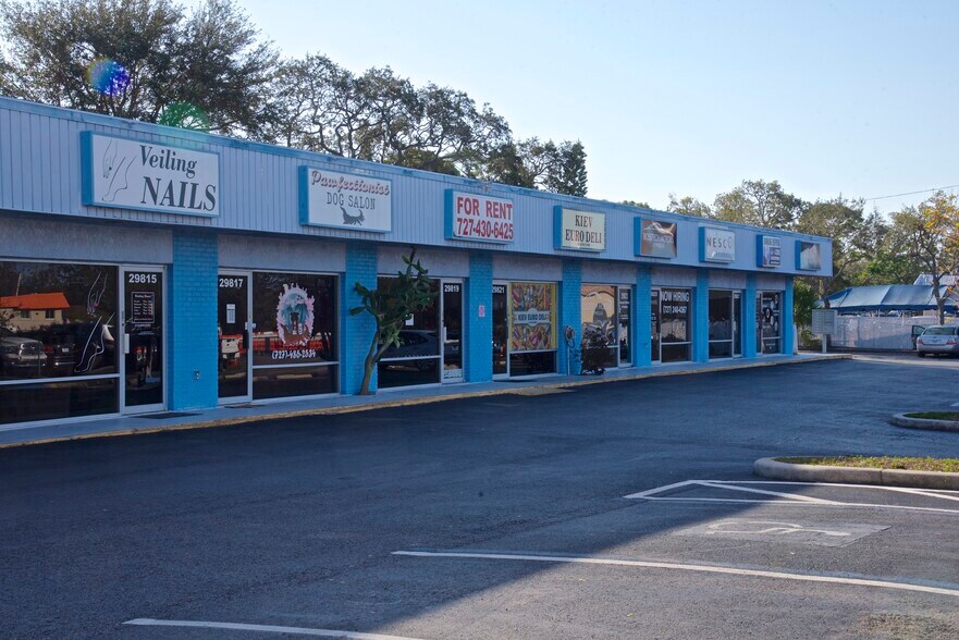 29811-29835 US HWY 19N, Clearwater, FL portefeuille de 2 propriétés à vendre sur LoopNet.ca - Photo du bâtiment - Image 3 de 9