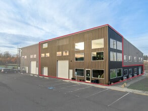 12375 Reservation Rd, Anacortes, WA for lease Interior Photo- Image 2 of 3