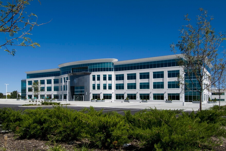 3333 Richmond Rd, Beachwood, OH for lease - Building Photo - Image 2 of 10