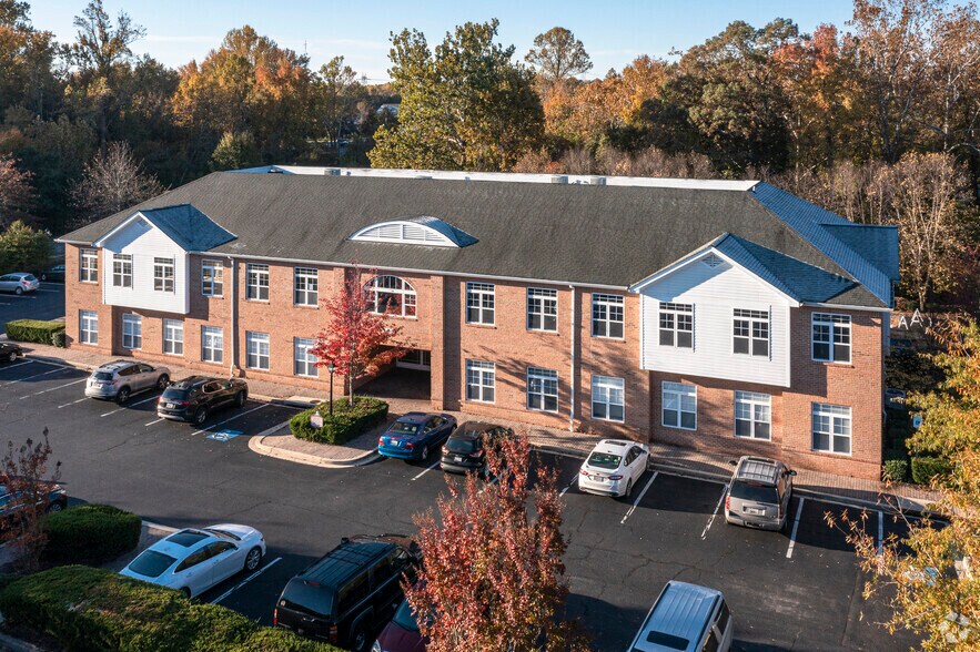 489 Main St, Prince Frederick, MD à vendre - Aérien - Image 2 de 12