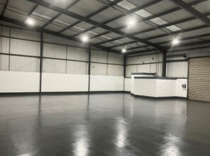 Atlas Rd, Bootle for lease Interior Photo- Image 1 of 4