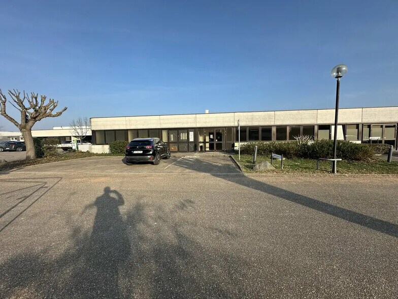 Office in Strasbourg for lease - Building Photo - Image 1 of 4