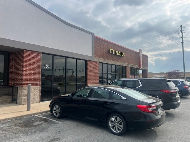 1701-1703 US Hwy 412 W, Siloam Springs, AR for lease - Building Photo - Image 3 of 16