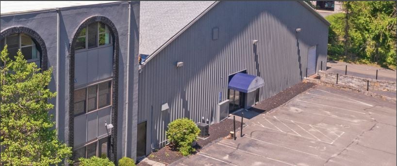 644 Danbury Rd, Wilton, CT for lease - Building Photo - Image 2 of 7