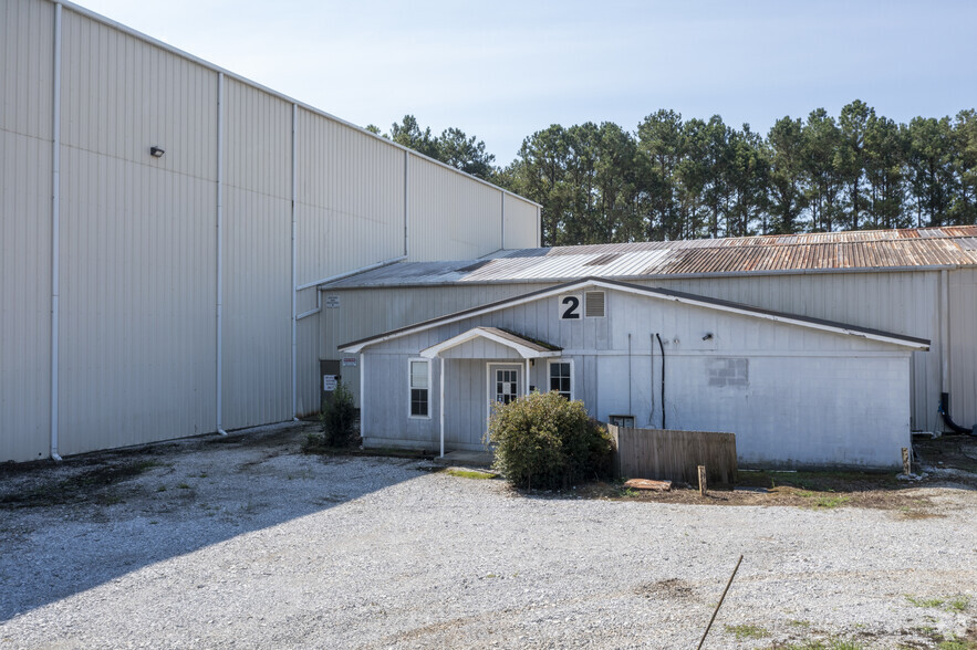 144 Thomas Ln, Pell City, AL à louer - Photo du bâtiment - Image 3 de 10