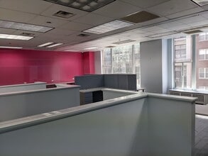 18 E 48th St, New York, NY for lease Interior Photo- Image 1 of 5