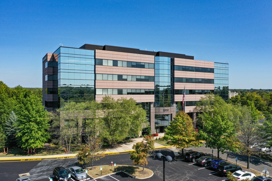 3000 Corporate Exchange Dr, Columbus, OH for lease - Building Photo - Image 3 of 5