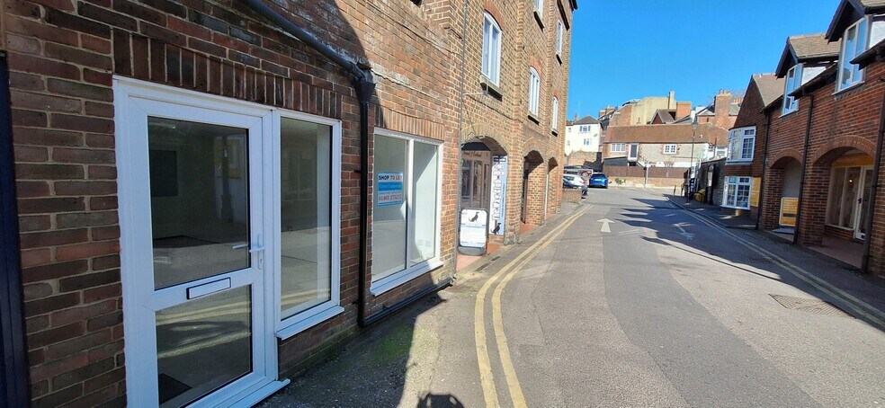 River Rd, Arundel à louer - Photo du bâtiment - Image 3 de 5