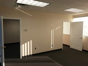 7900 Nova Dr, Fort Lauderdale, FL à louer Photo intérieure- Image 1 de 1