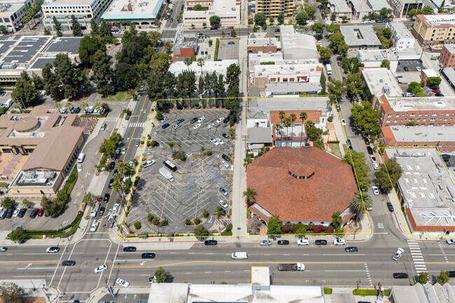 Plus de détails pour 333 E Colorado St, Glendale, CA - Bureau/Commerce de détail à louer