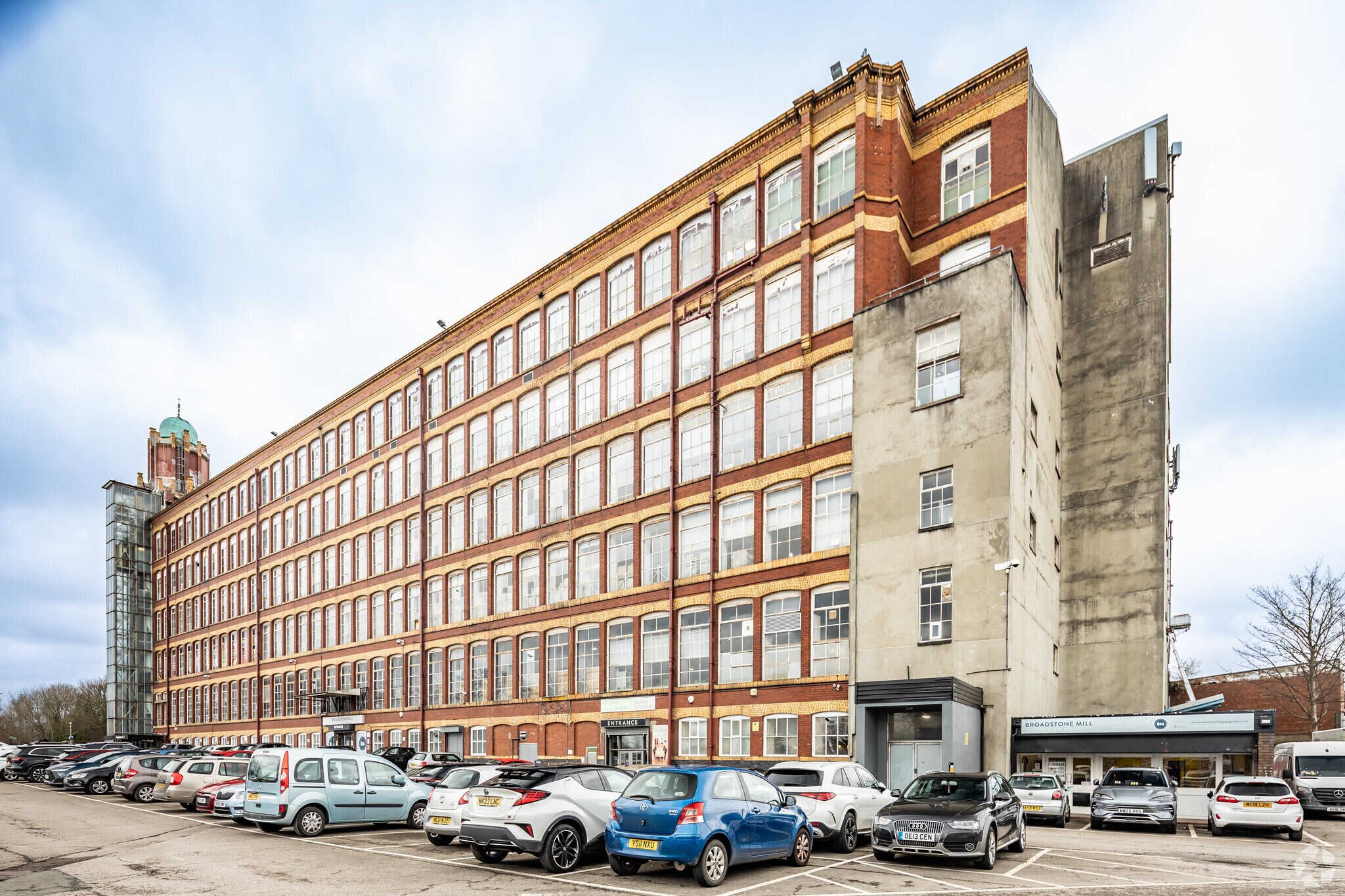 Broadstone Rd, Stockport for lease Primary Photo- Image 1 of 7