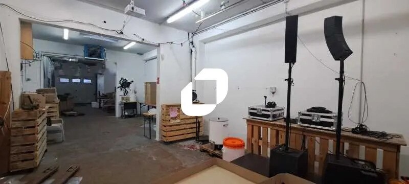 Flex dans Romainville à louer - Photo du bâtiment - Image 3 de 7