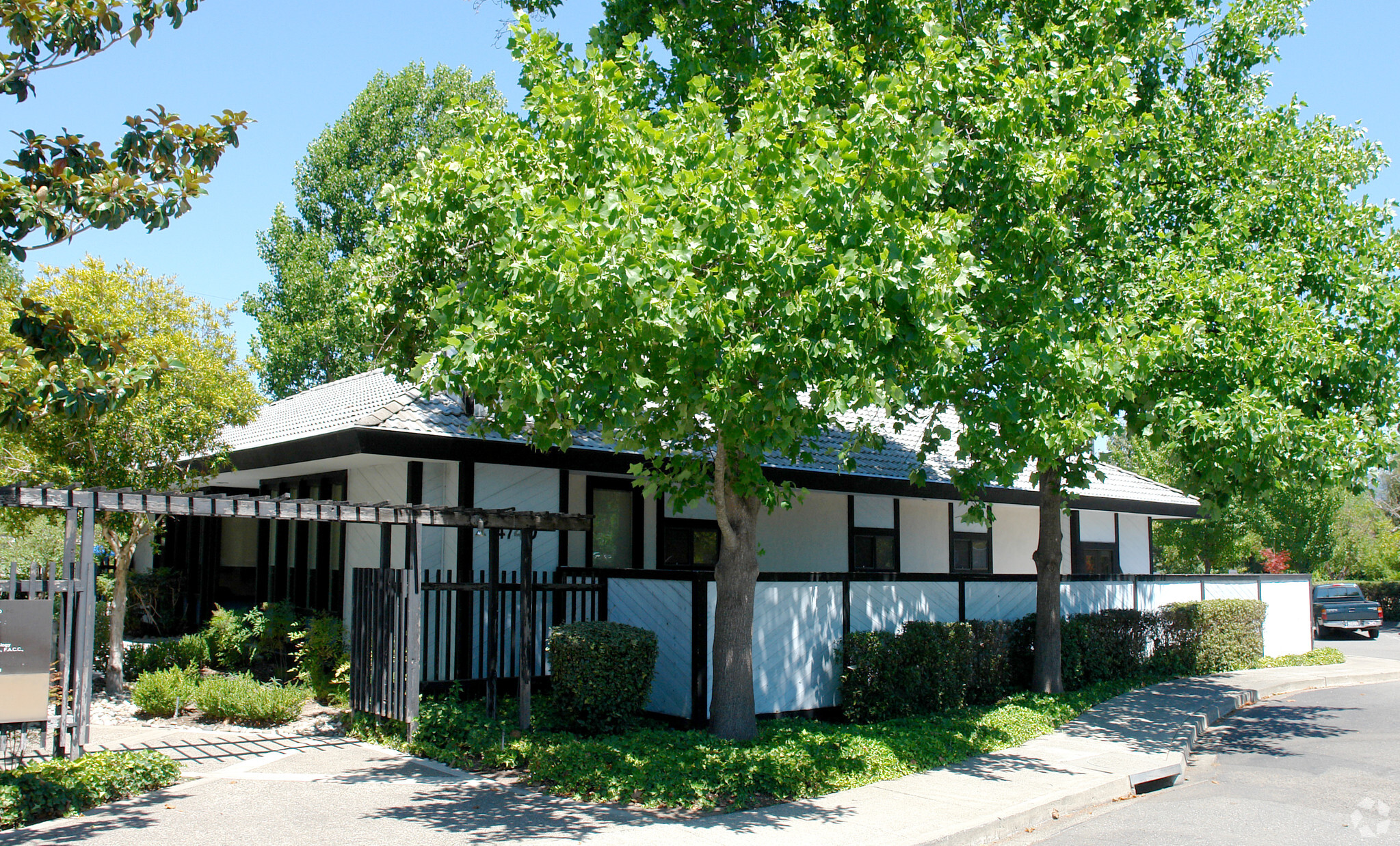 4740 Hoen Ave, Santa Rosa, CA for sale Building Photo- Image 1 of 1