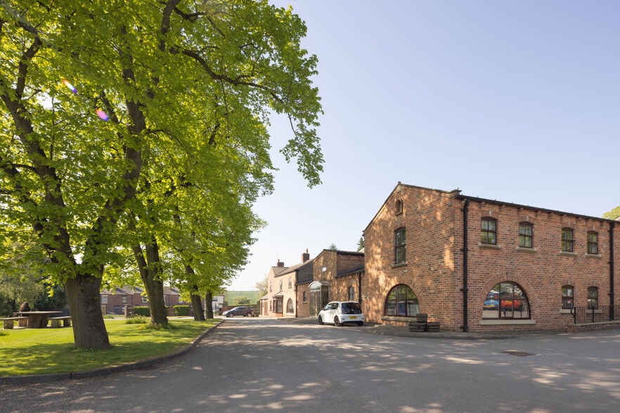 1 Selby Rd, Garforth for lease - Building Photo - Image 2 of 9