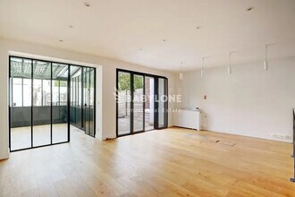 Office in Boulogne-Billancourt for lease Interior Photo- Image 2 of 9