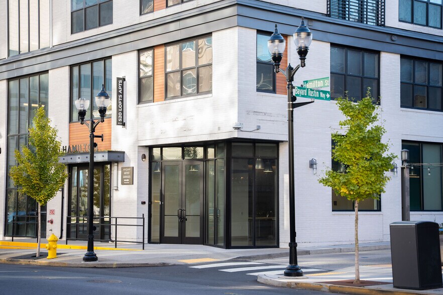 520 Hamilton St, Allentown, PA à louer - Photo du bâtiment - Image 1 de 7