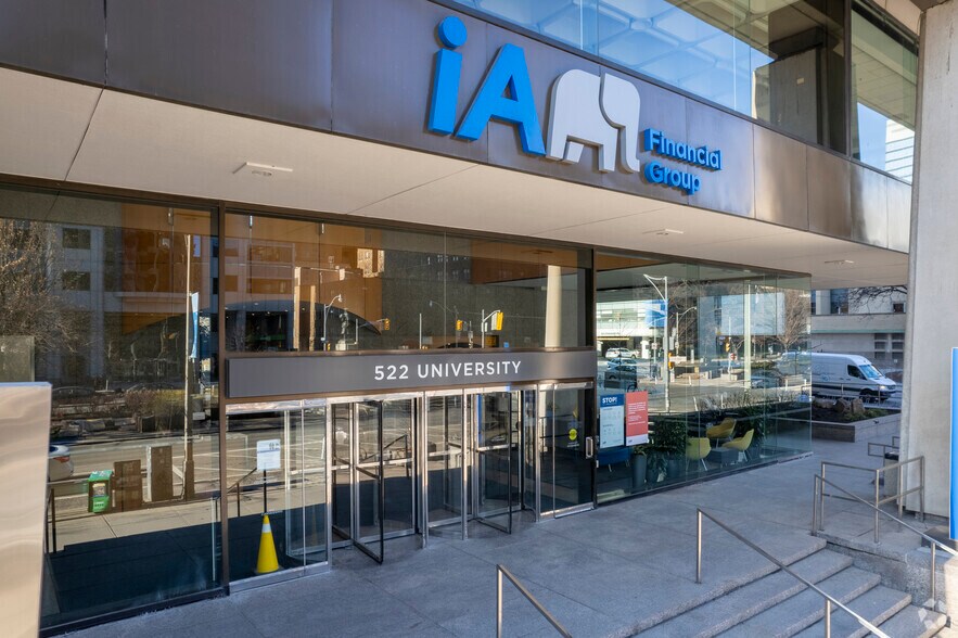 522 University Ave, Toronto, ON for lease - Building Photo - Image 3 of 5
