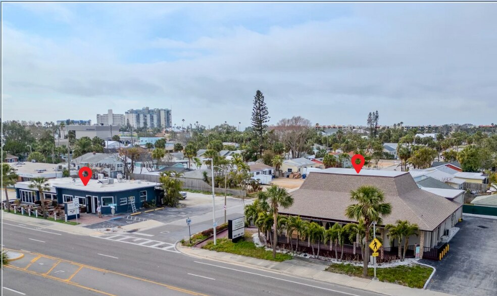 St. Pete Beach Restaurant Portfolio portefeuille de 2 propriétés à vendre sur LoopNet.ca - Photo du bâtiment - Image 1 de 13
