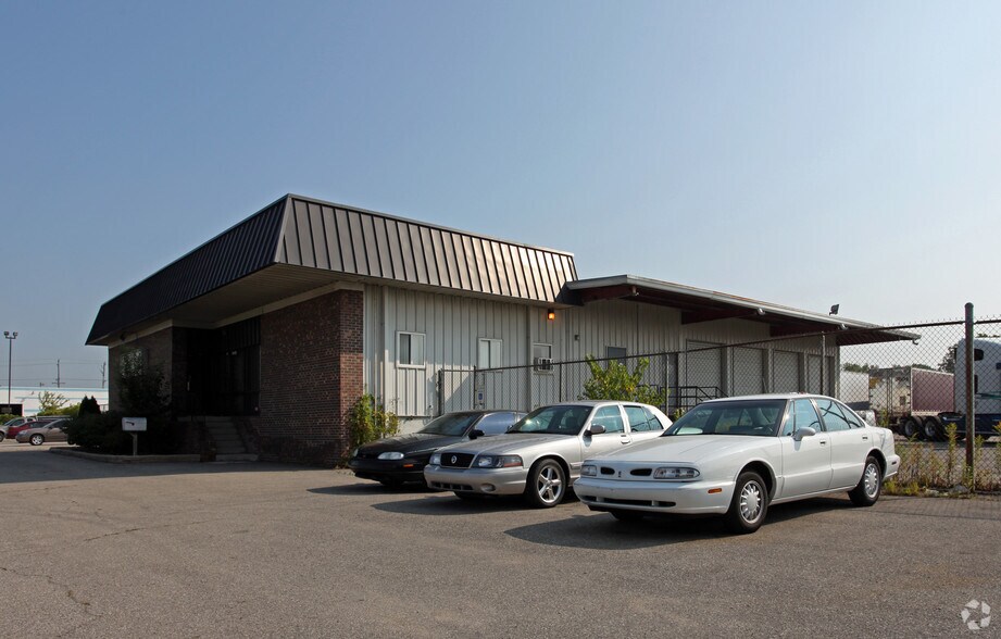 9445 Inkster Rd, Taylor, MI à vendre - Photo du bâtiment - Image 3 de 14