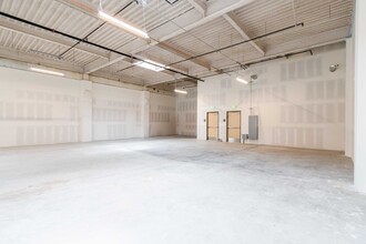 2761 16th St, San Francisco, CA for lease Interior Photo- Image 2 of 9