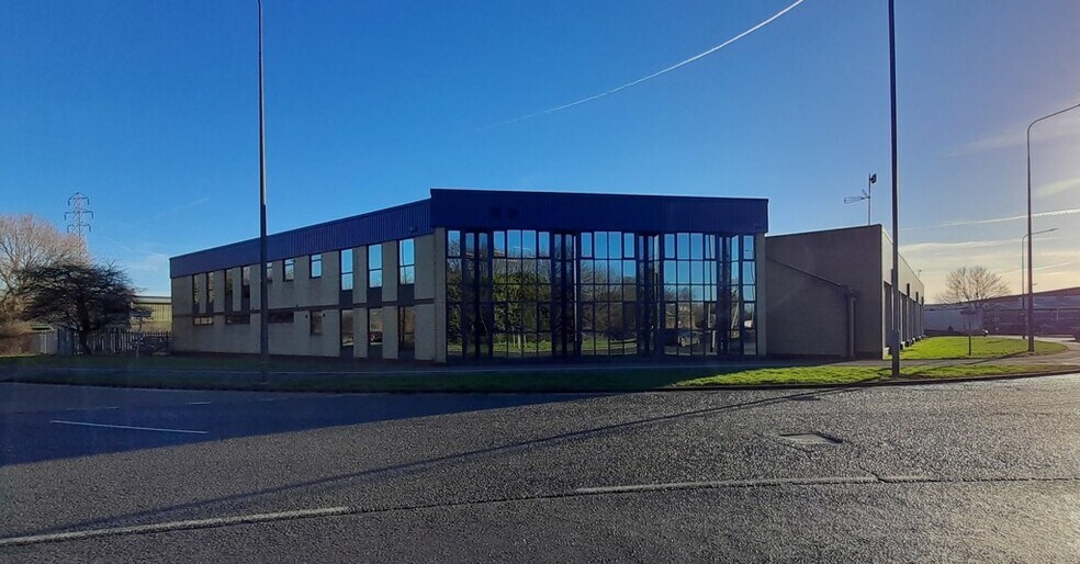 Gothenburg Way, Hull for sale - Building Photo - Image 2 of 9